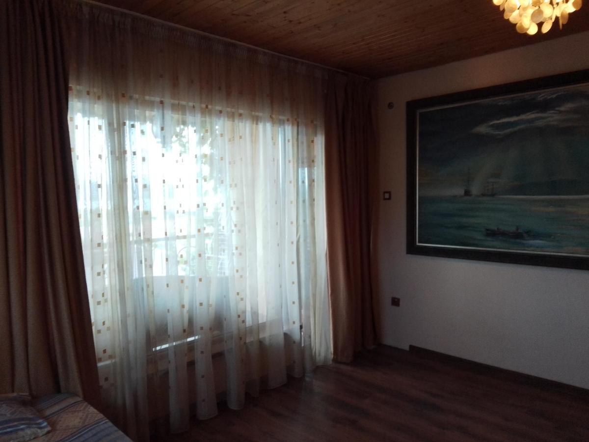 Guest House Amazonia 바르나 외부 사진