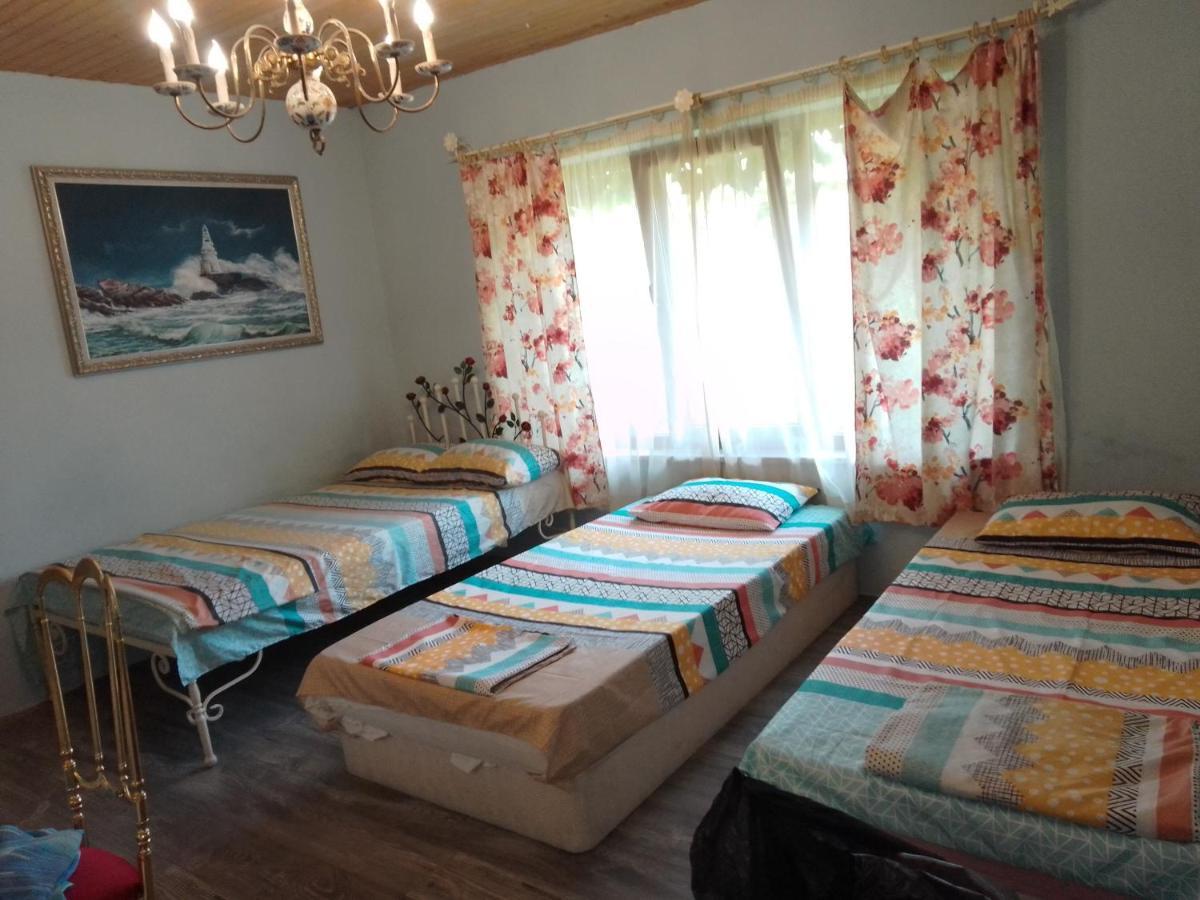 Guest House Amazonia 바르나 외부 사진